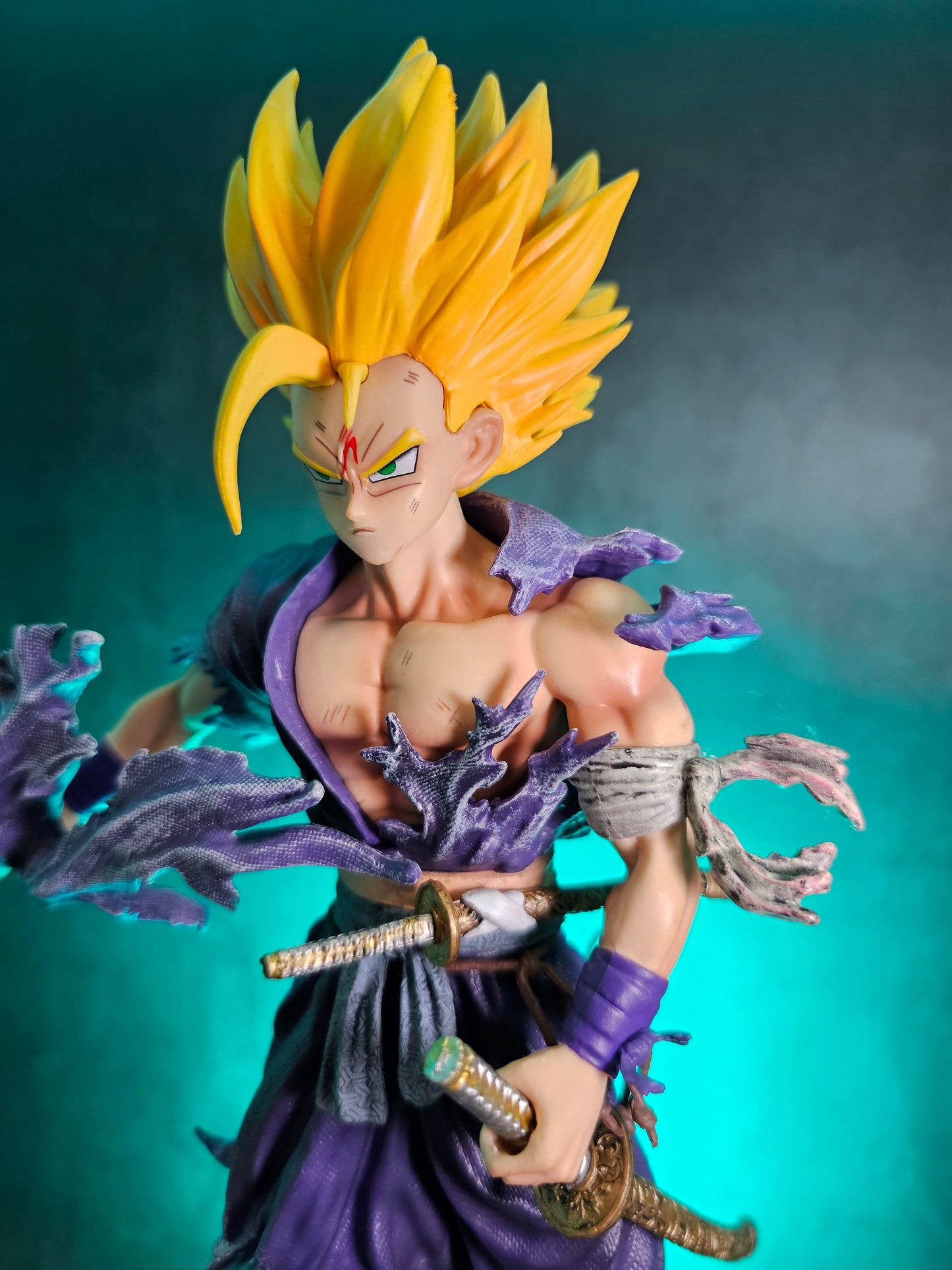 Samurai Super Saiyan Goku 28 CM