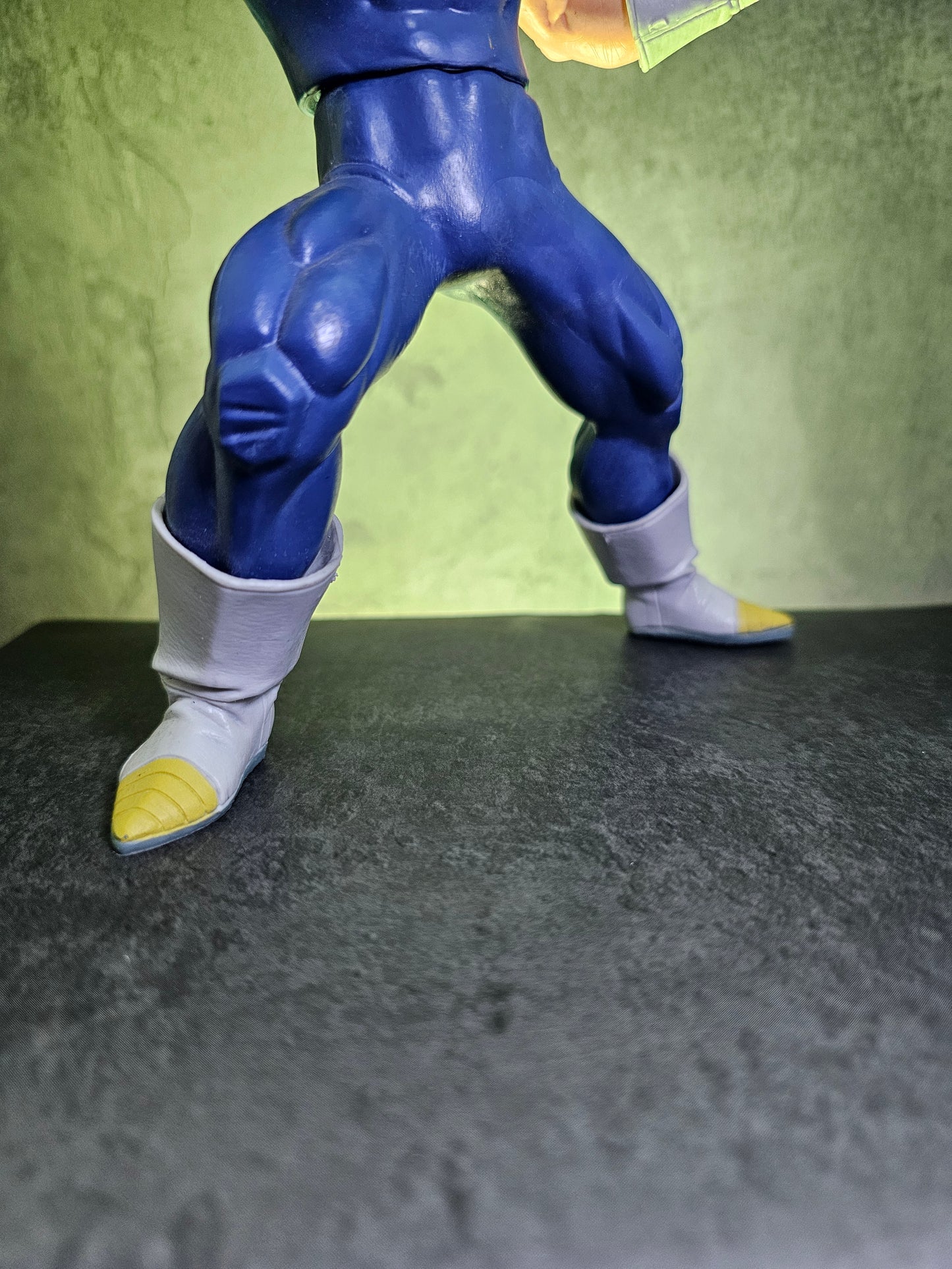 Vegeta M Angry Figure 19 CM