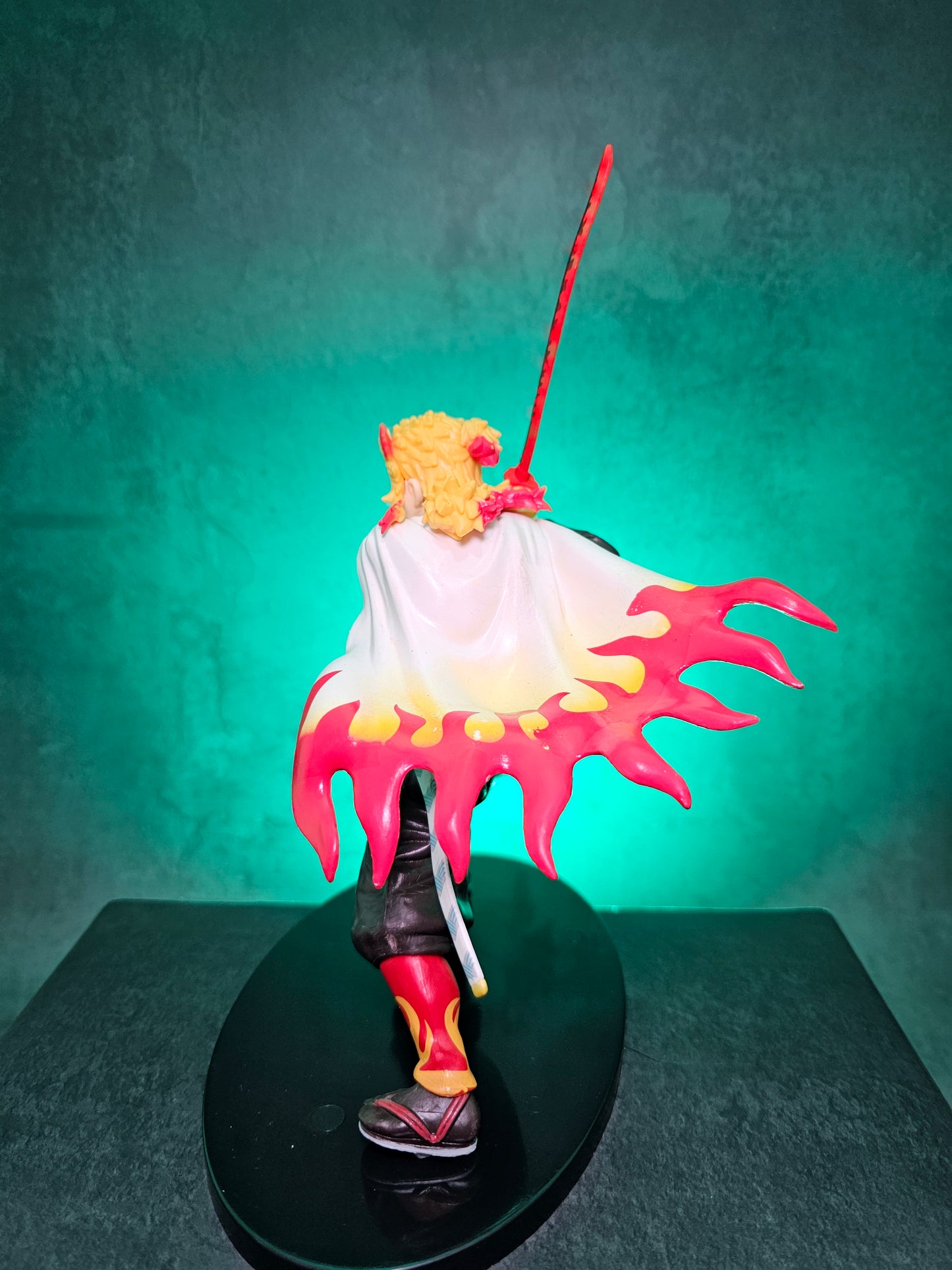 Demon Slayer Kyojuro Rengoku Action Figure 17 Cm