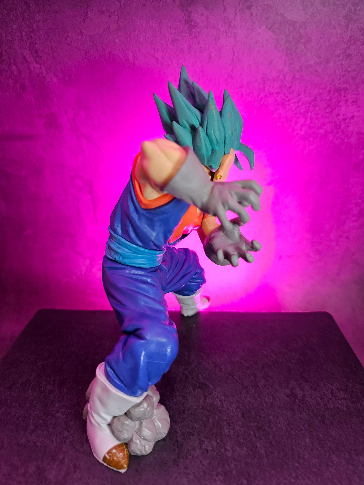 Super Saiyan Blue Goku Action Figure 19 Cm