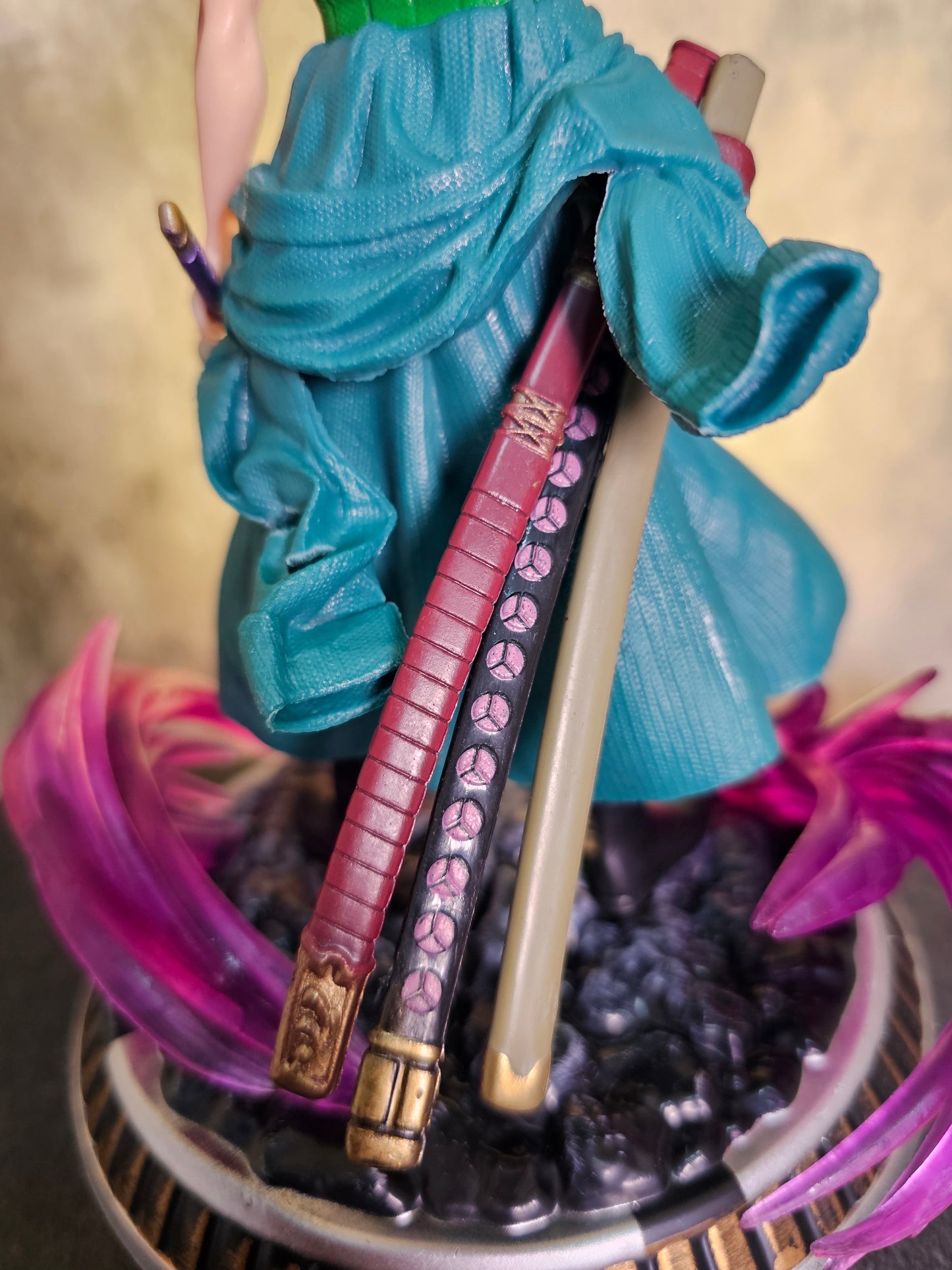 Roronoa Zoro Standing Figure with 3 Sword and Two Heads 21 CM.