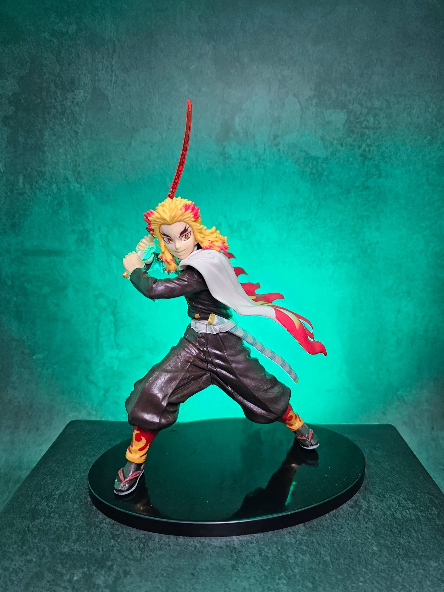 Demon Slayer Kyojuro Rengoku Action Figure 17 Cm