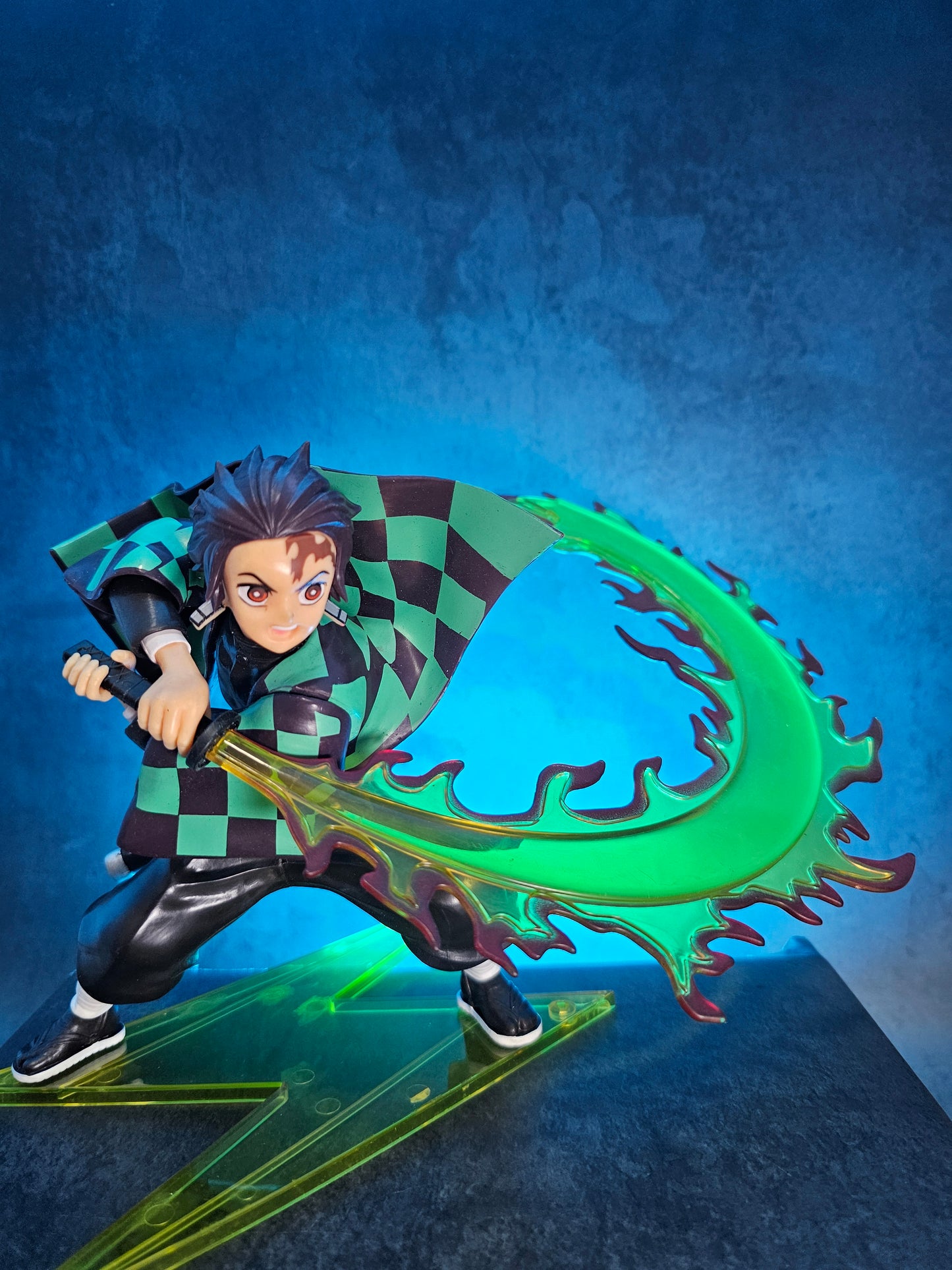 Demon Slayer Tanjiro Action Figure 16 Cm