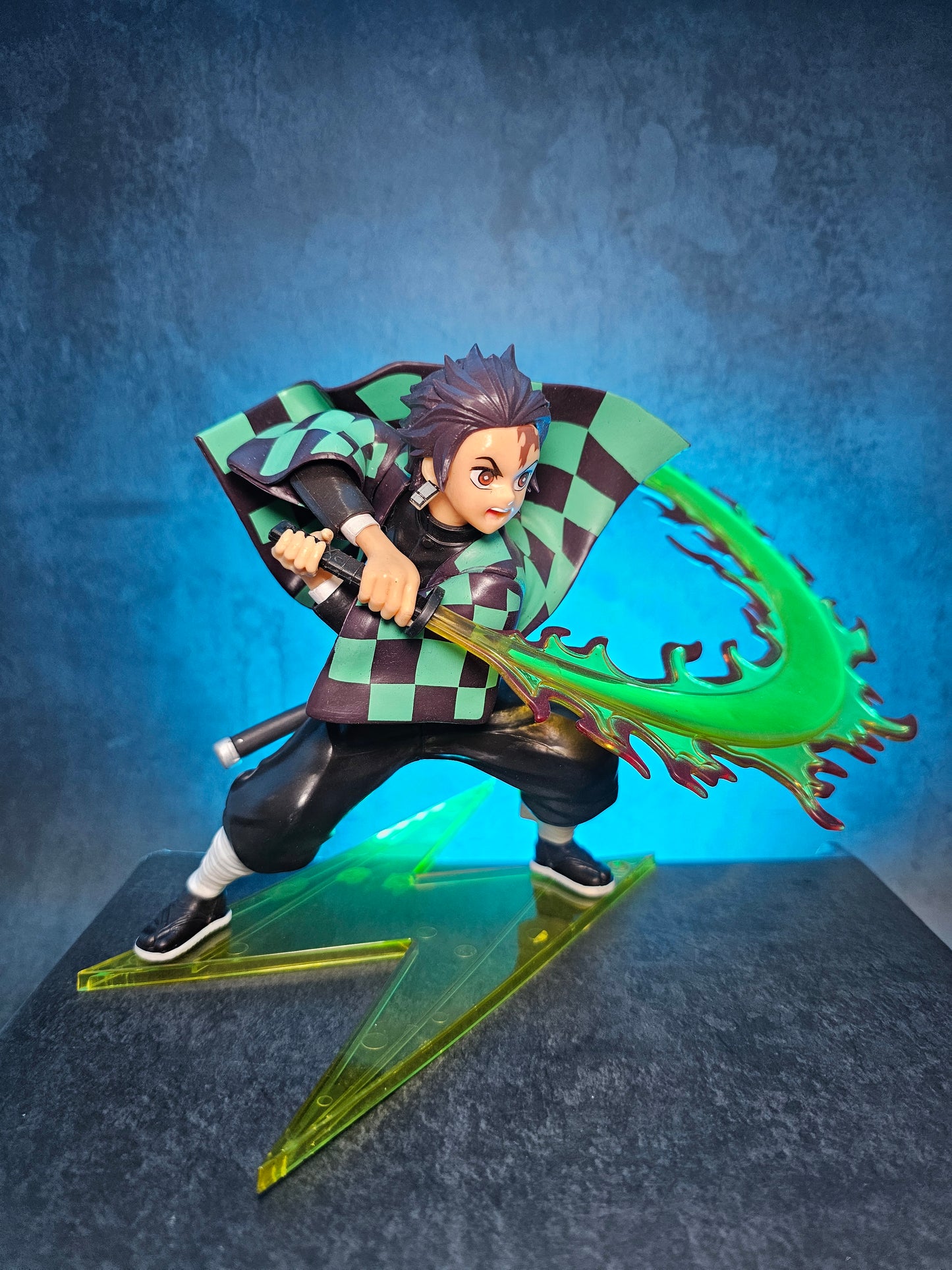 Demon Slayer Tanjiro Action Figure 16 Cm