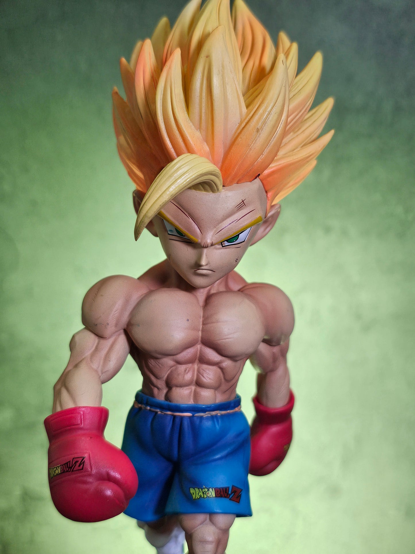 Super Saiyan Gohan Boxing Pose Figure 16 CM