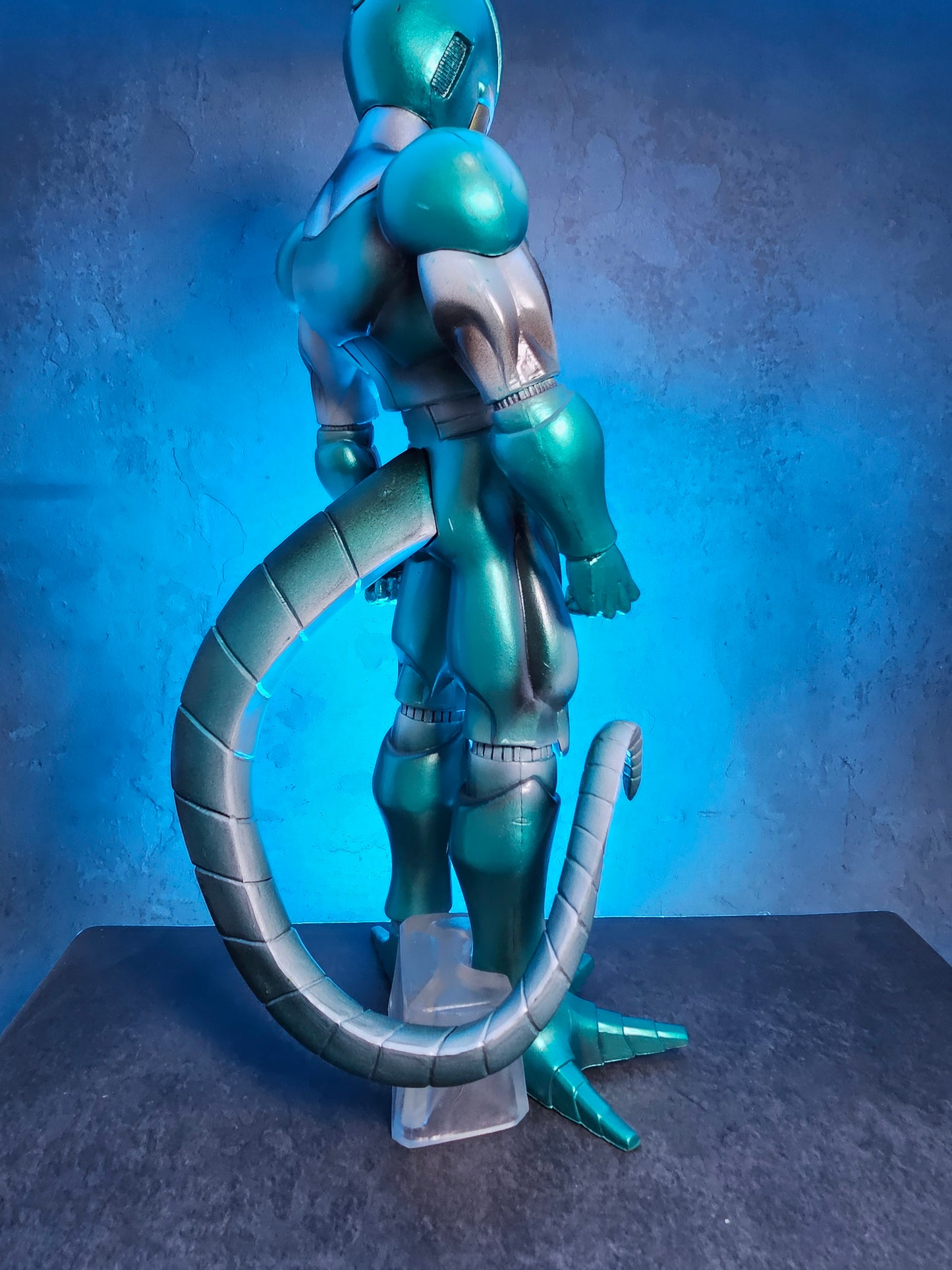 Silver Frieza from Dragon Ball Z 28 CM