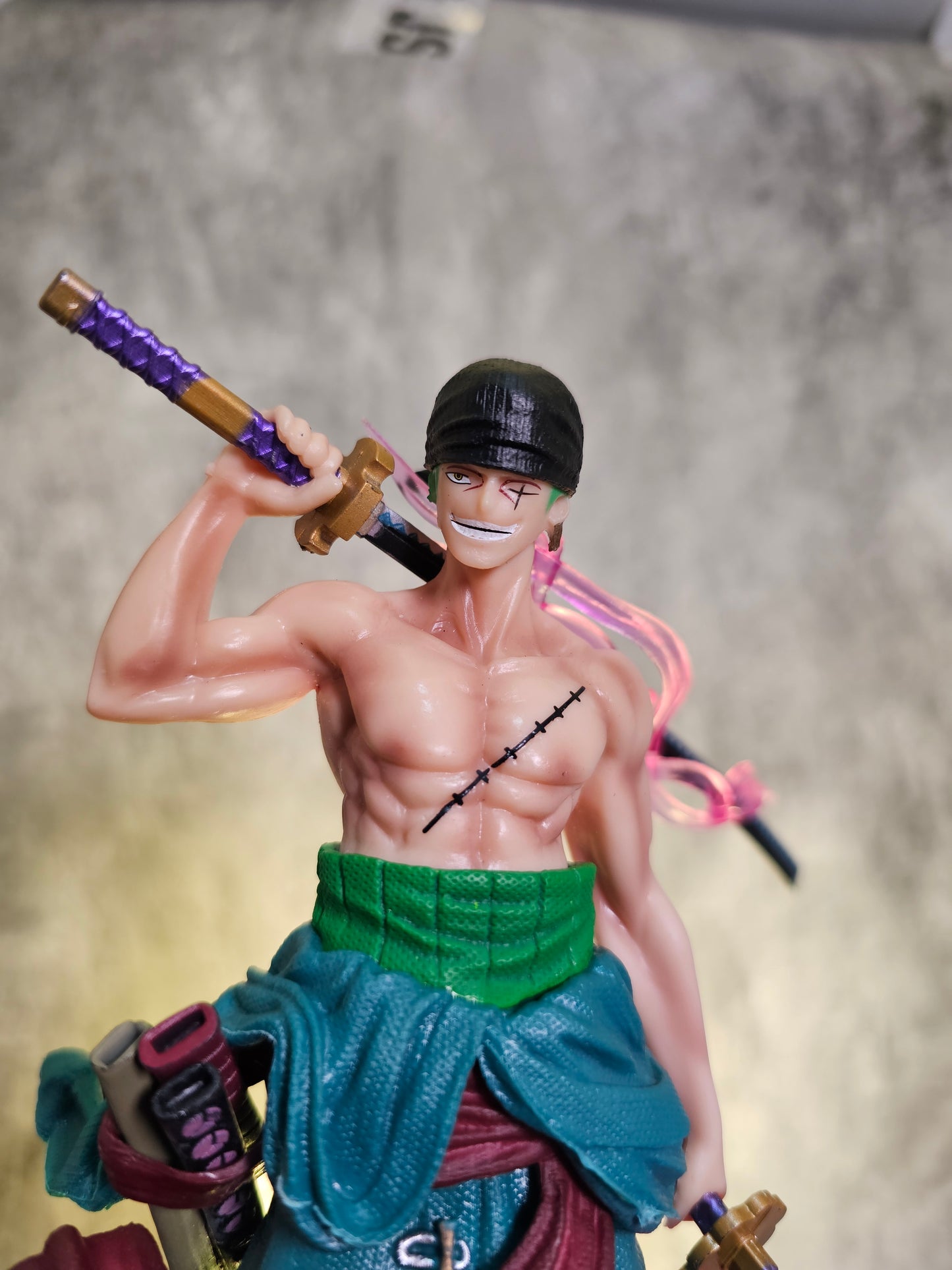 Roronoa Zoro Standing Figure with 3 Sword and Two Heads 21 CM.