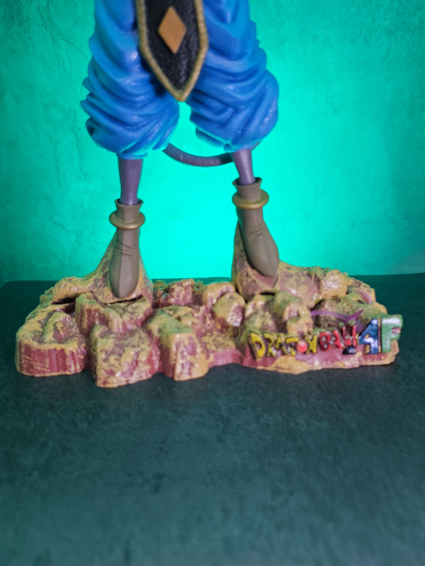 God Beerus Standing 31CM.