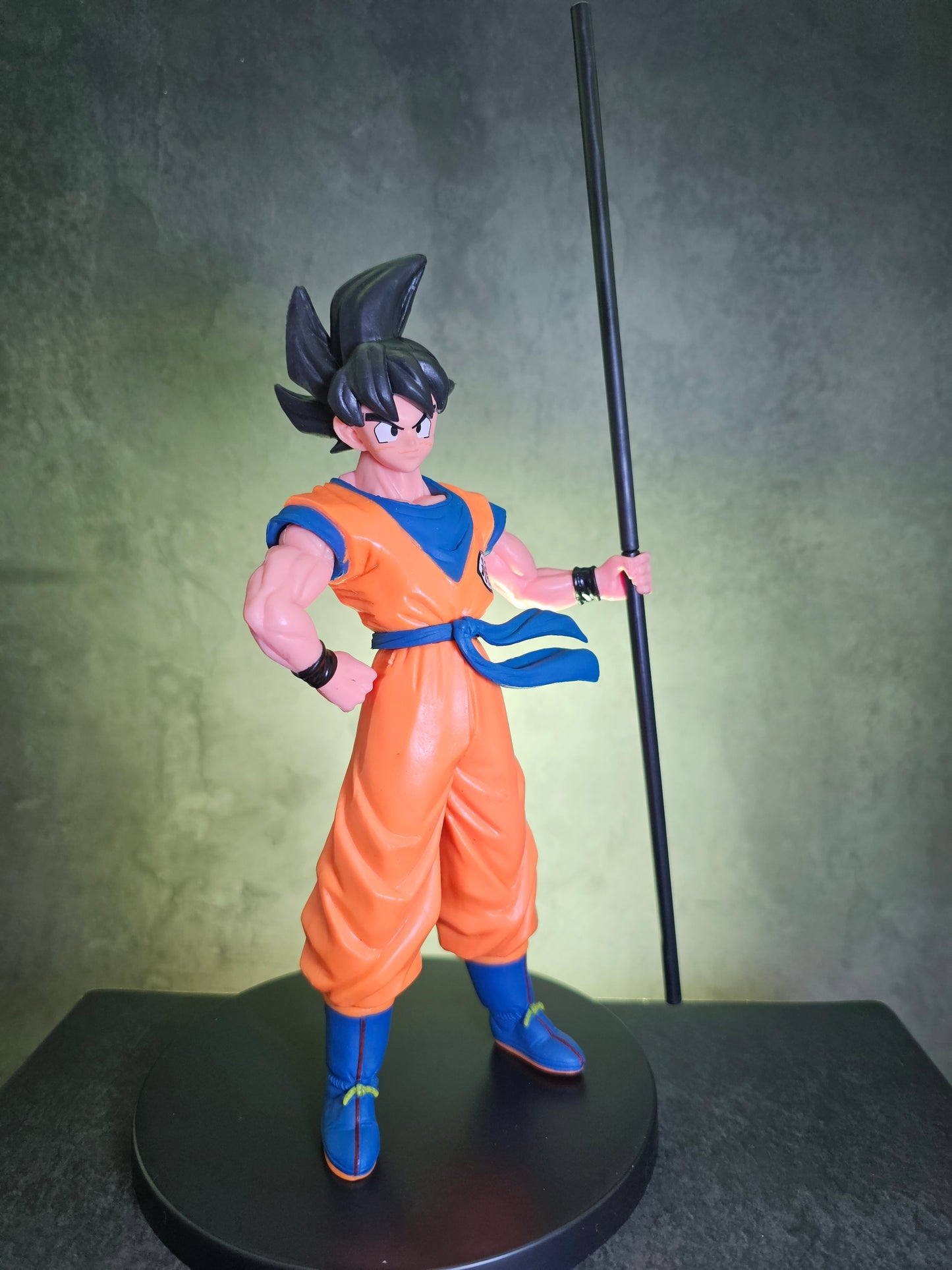 Son Goku Most demanding Standing Figure 23 CM