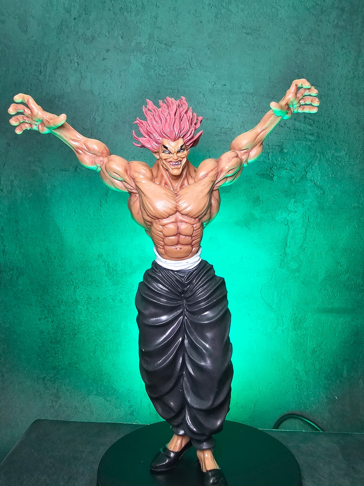 Yujiro Hanma Evil Smile  Anime  Action Figure 18 CM