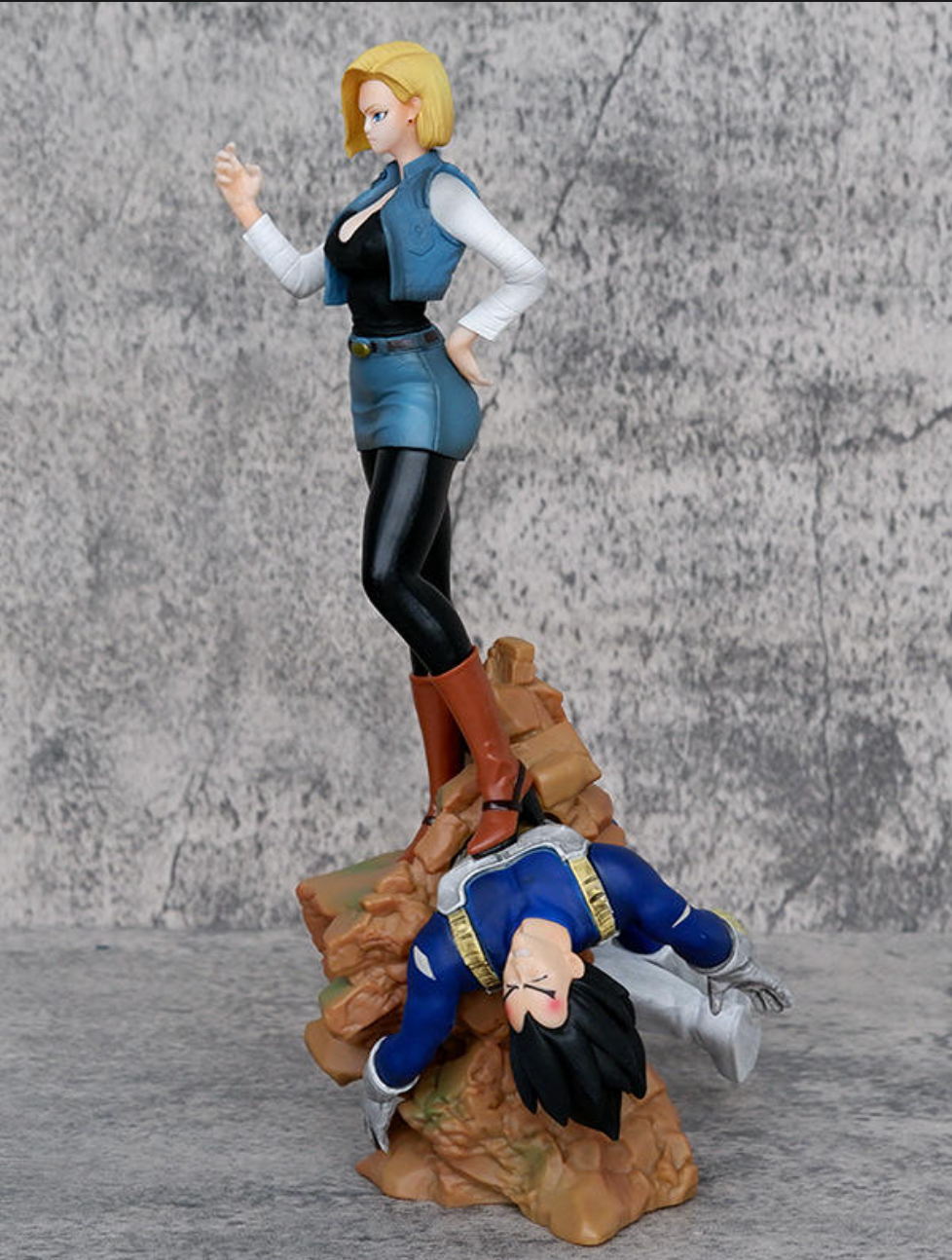 Android 18 Beat Vegeta Famous Action battle Action Figure 21 CM