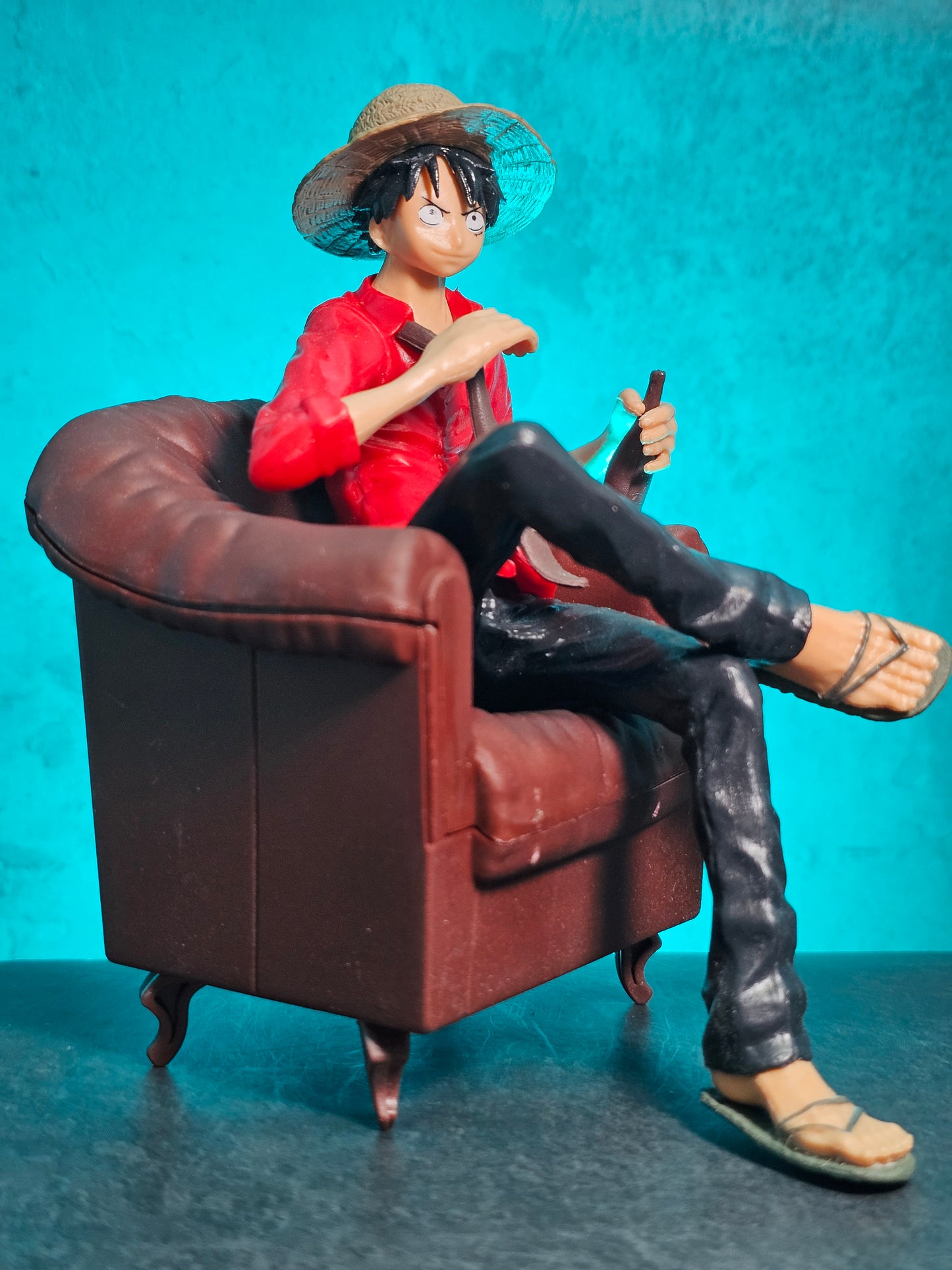 One Piece Luffy Sitting on Couch 14Cm.