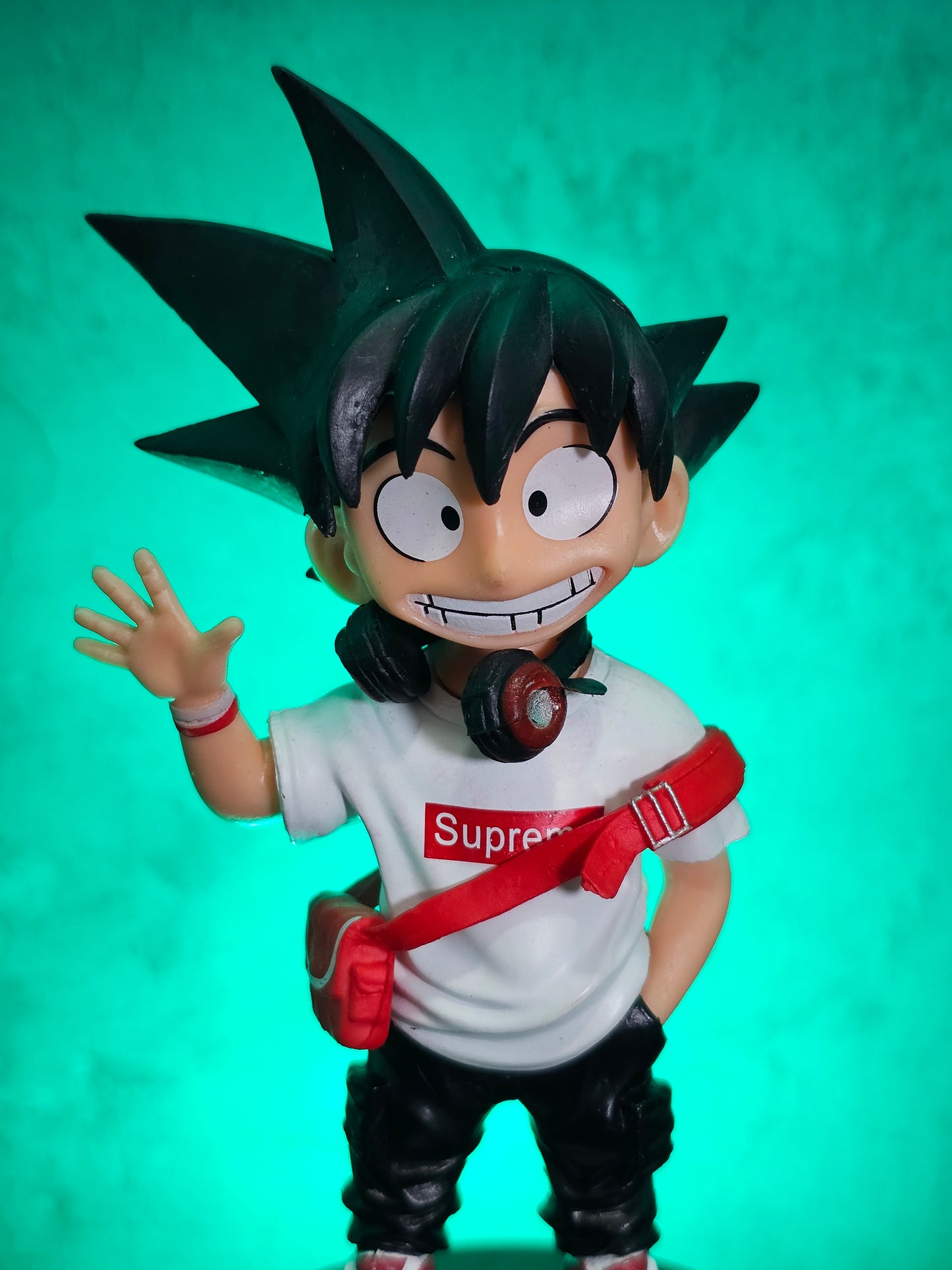 Goku New Look Figure 20 CM