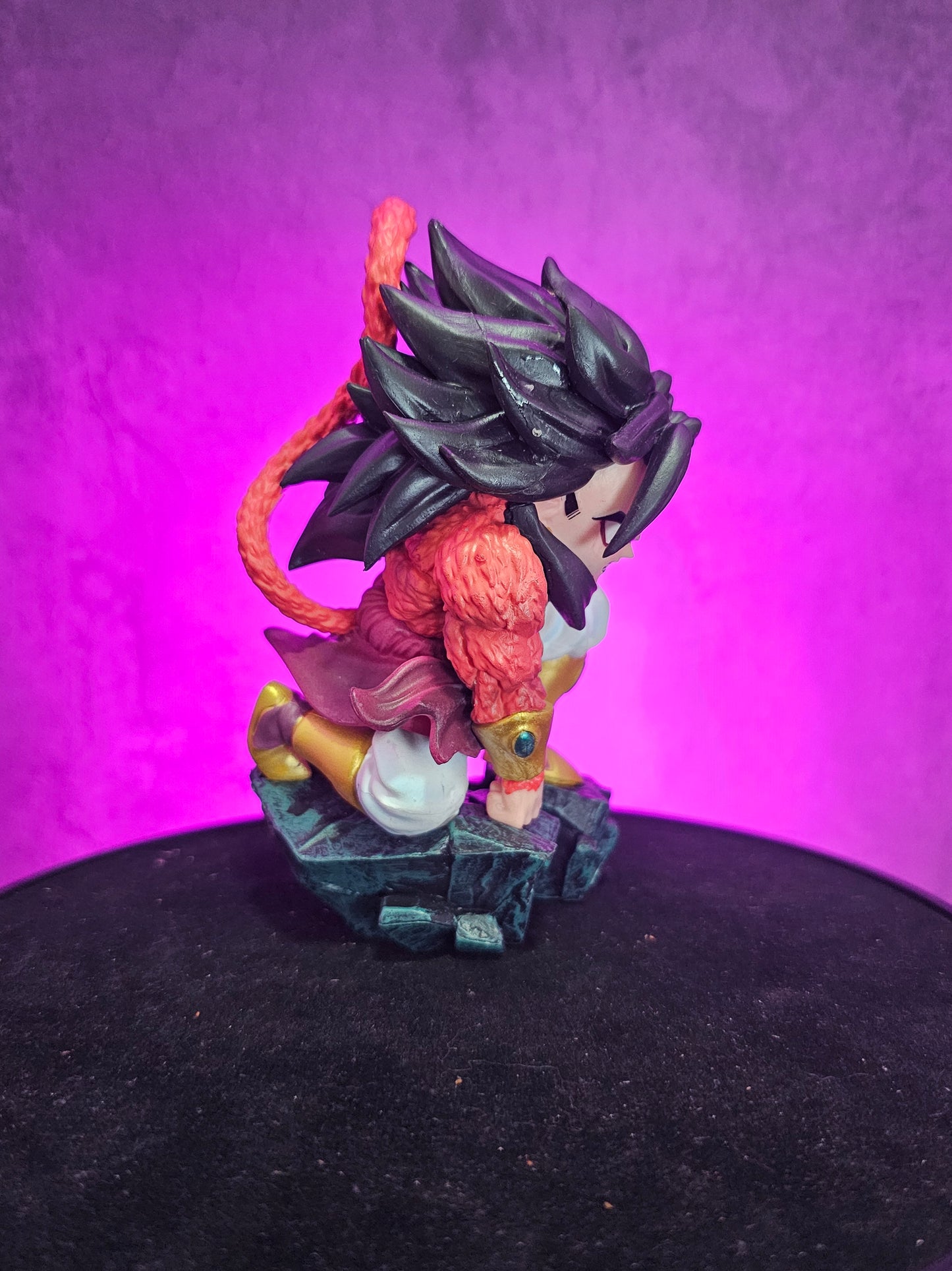 Super Saiyan 4 Broly Action Figure 14 CM